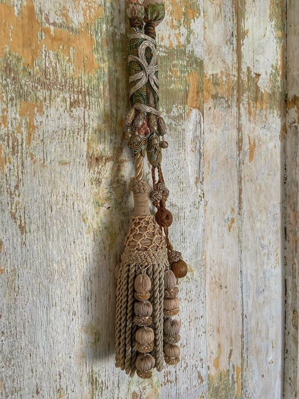 Aesthetic Movement inspired long silk sautoir necklace with antique tassel embellishment. Bohemian style from vintage textiles by Pavilion Parade. 