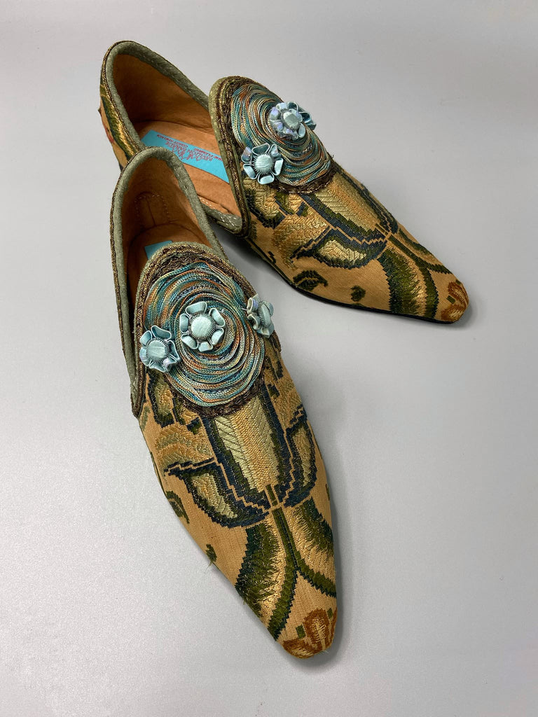 Arts & Crafts woven textile pointed toe shoes with silk passementerie embellishment. Bohemian style created from antique textiles by the Pavilion Parade Studio 