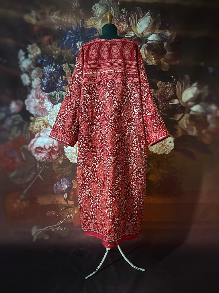 Block printed relaxed fit pure cotton kaftan inspired dress. Reversible design in blood red and indigo. Bohemian style sustainably created from vintage textiles by the Pavilion Parade studio.