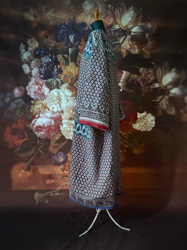 Block printed relaxed fit pure cotton kaftan inspired dress. Reversible design in blood red and indigo. Bohemian style sustainably created from vintage textiles by the Pavilion Parade studio.