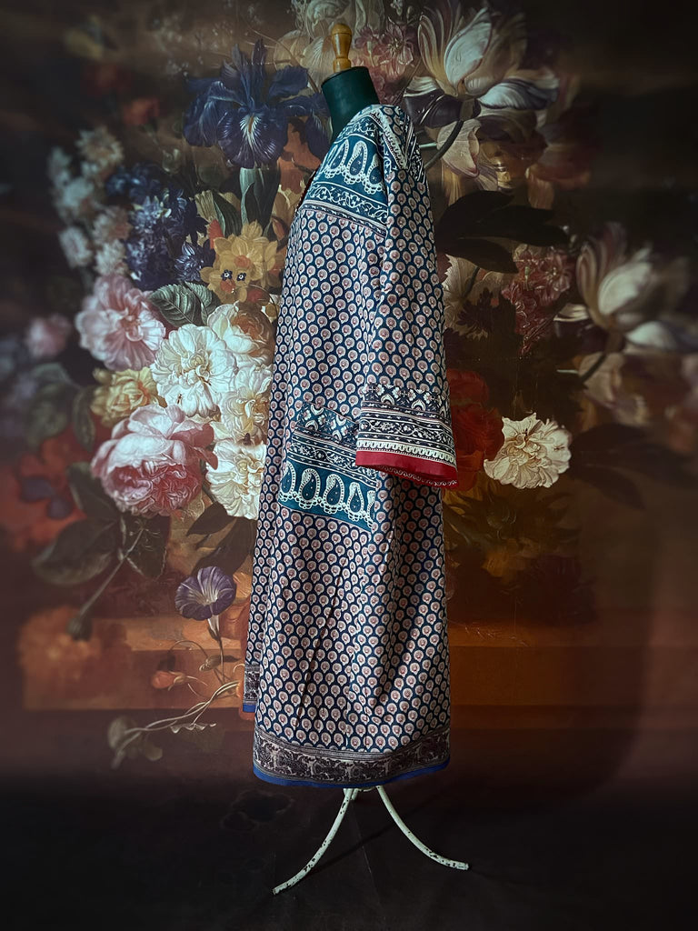 Block printed relaxed fit pure cotton kaftan inspired dress. Reversible design in blood red and indigo. Bohemian style sustainably created from vintage textiles by the Pavilion Parade studio.