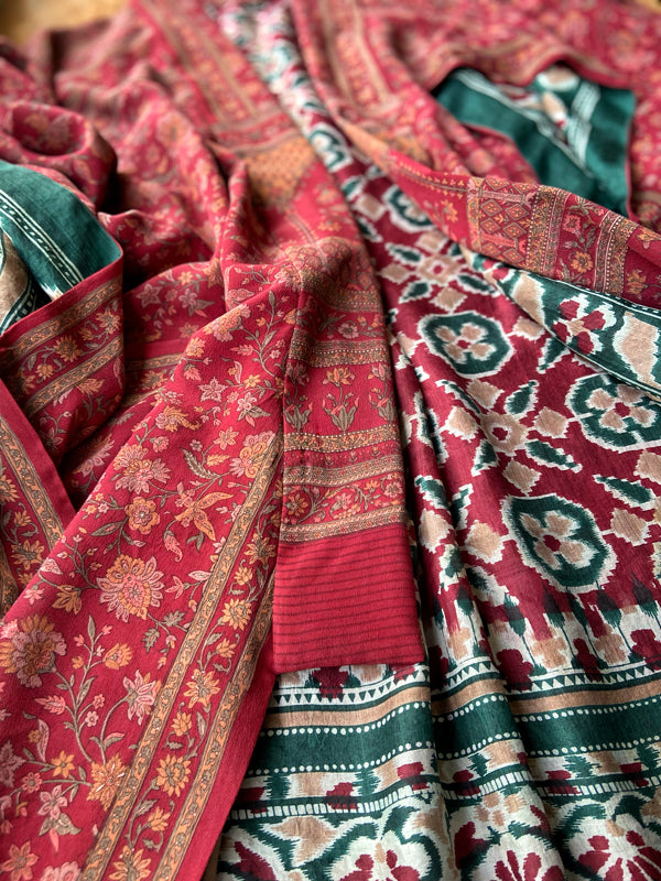 Full length 1920s inspired kimono robe with large patch pockets. Newly created from a claret red, apricot and sage vintage silk crepe. Fully lined in silk with French seams throughout. Bohemian styles sustainably created from antique and vintage textiles by the Pavilion Parade studio.