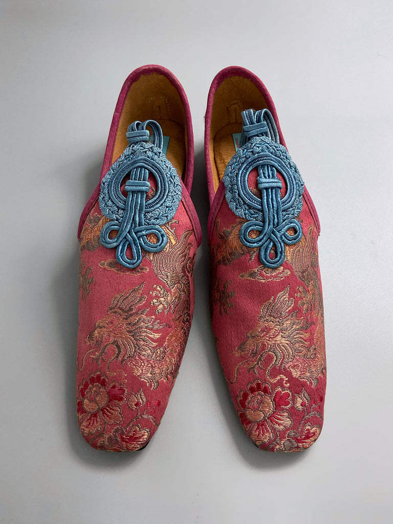 Rose pink Chinese dragon squared toe shoes with faded blue silk soutache frogged embellishment. Bohemian style sustainably created from antique textiles by the Pavilion Parade studio.