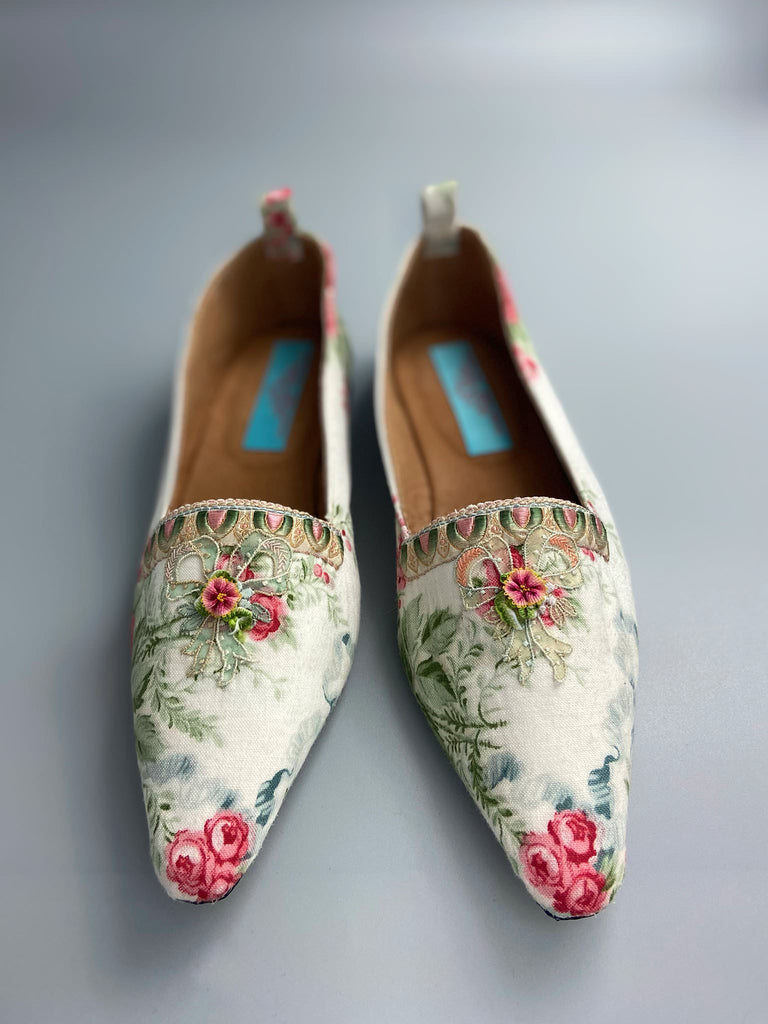 Rosebud toile pointed toe Regency dancing slippers with antique silk appliqué bows and ankle ribbons. Bohemian style created from antique and vintage textiles by Pavilion Parade.