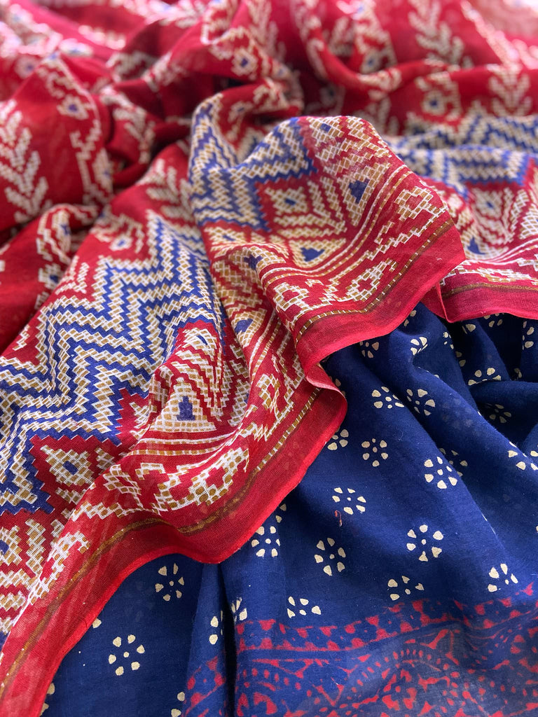 Red, blue and white volume cotton muslin midi maxi dress with balloon sleeves and pockets. Bohemian style sustainably created from vintage and antique textiles by the Pavilion Parade studio. 