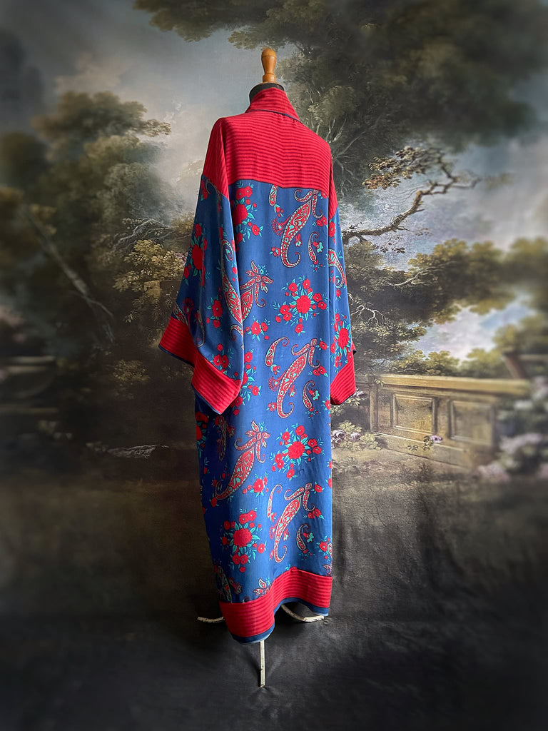 Vibrant blue and crimson silk crepe 1920s inspired kimono robe. Bohemian styles sustainably created from vintage textiles by the Pavilion Parade studio.