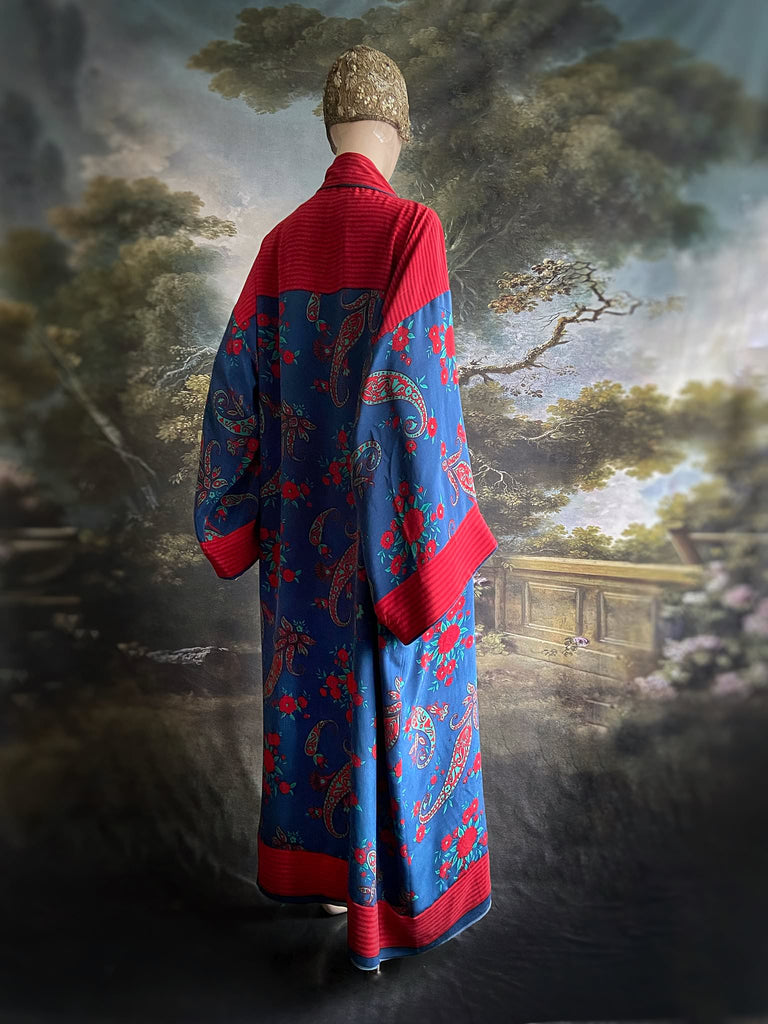 Vibrant blue and crimson silk crepe 1920s inspired kimono robe. Bohemian styles sustainably created from vintage textiles by the Pavilion Parade studio.
