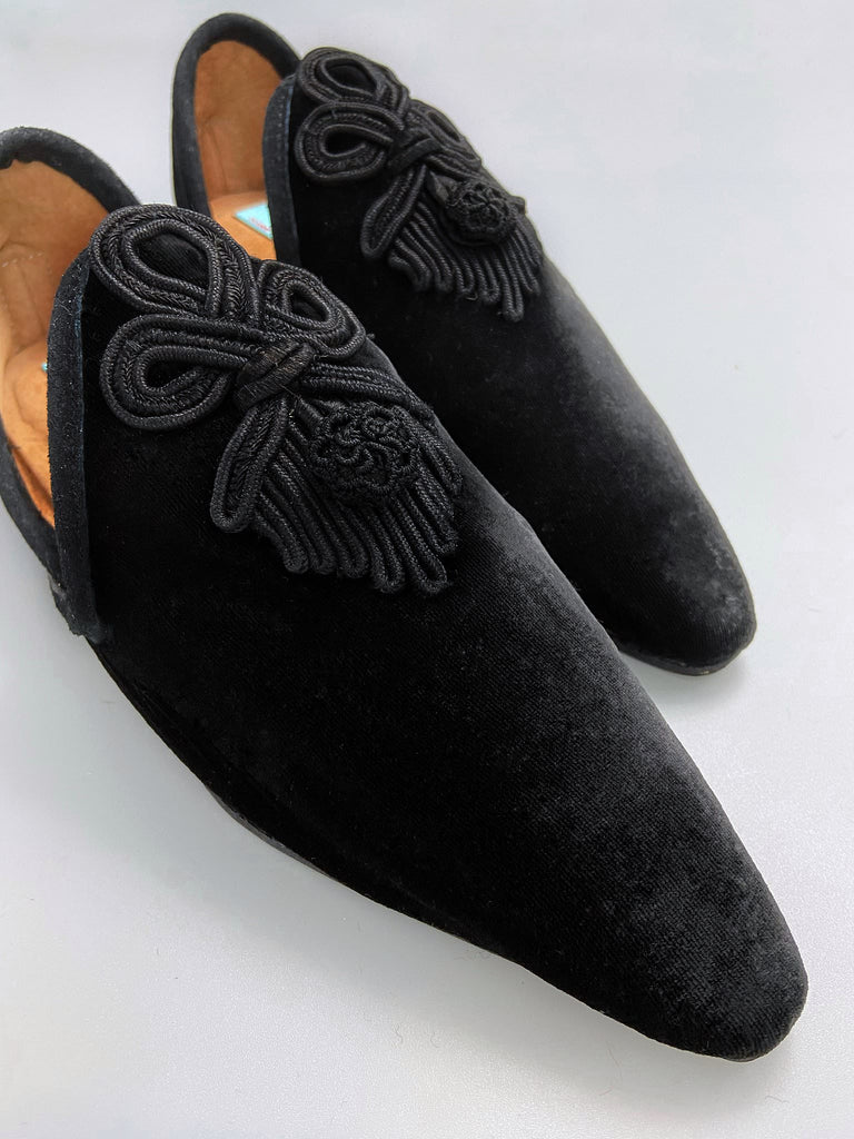 Black silk velvet pointed toe shoes with antique Victorian soutache braid embellishment by Pavilion Parade