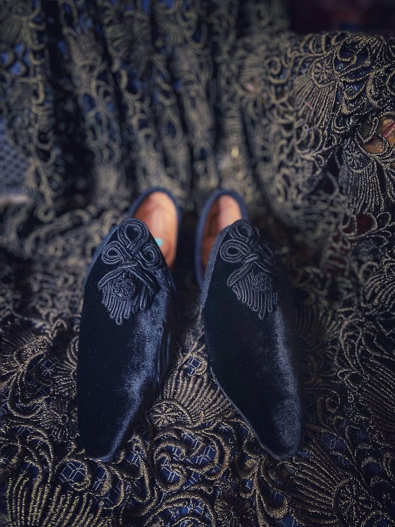Black silk velvet pointed toe shoes with antique Victorian soutache braid embellishment by Pavilion Parade