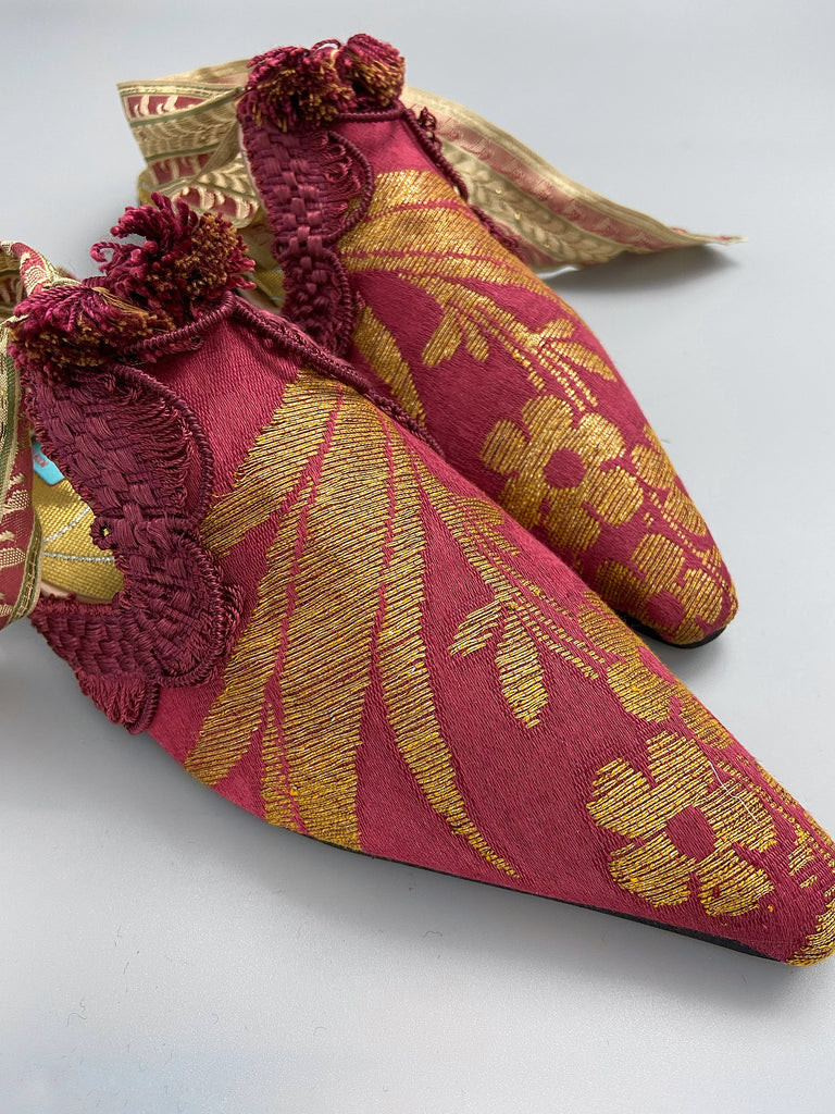 Tybalt metallic gold and raspberry silk brocade pointed toe shoes with antique ribbon ankle ties by Pavilion Parade 